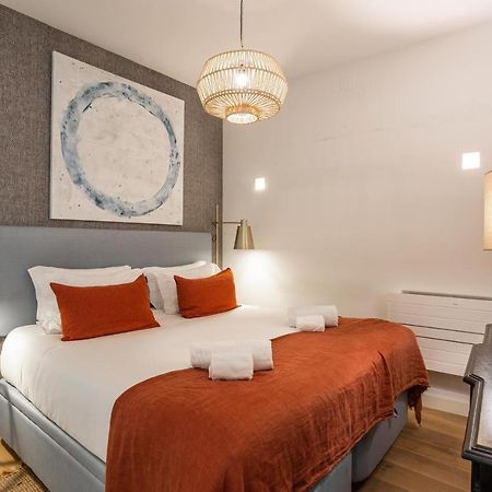 Appartamento Chic Tailor Made Flat In Chiado Lisbona Esterno foto
