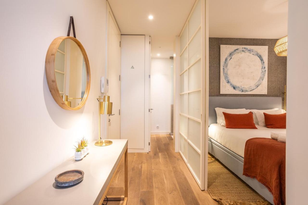 Appartamento Chic Tailor Made Flat In Chiado Lisbona Esterno foto